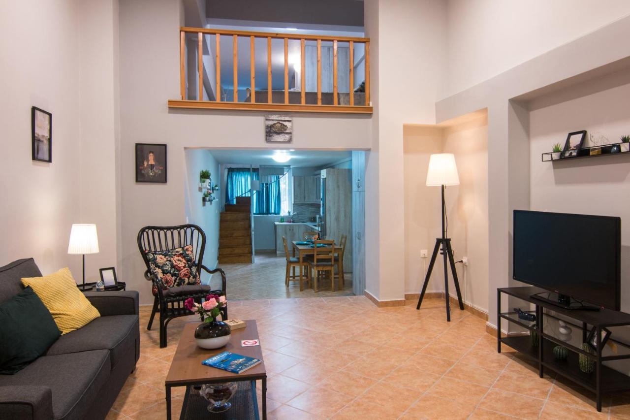 Loft Renovated Flat 5' From The Old Town Corfu Apartment Corfu  Exterior foto