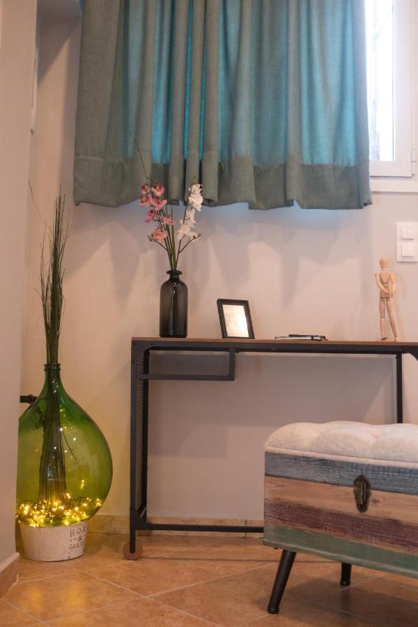 Loft Renovated Flat 5' From The Old Town Corfu Apartment Corfu  Exterior foto