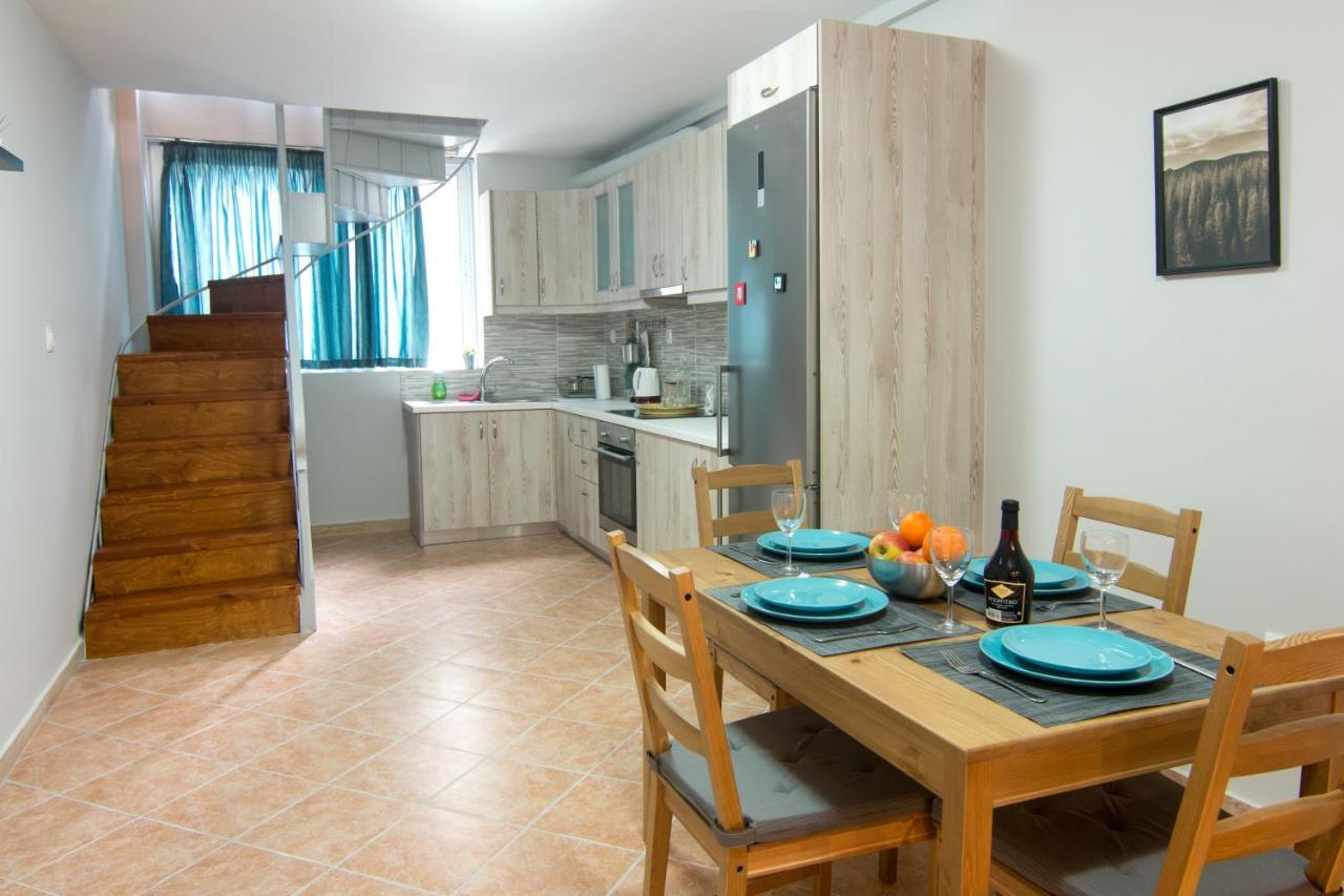 Loft Renovated Flat 5' From The Old Town Corfu Apartment Corfu  Exterior foto