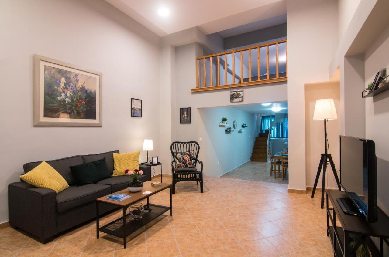 Loft Renovated Flat 5' From The Old Town Corfu Apartment Corfu  Exterior foto